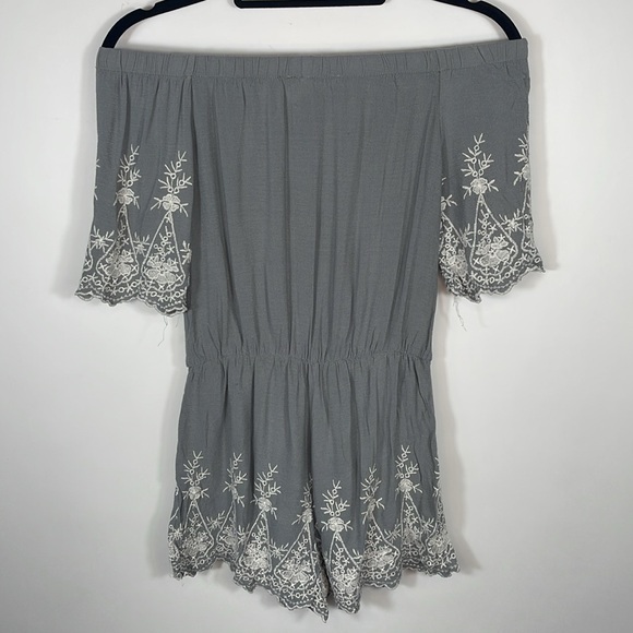 Clover Romper - Picture 4 of 6